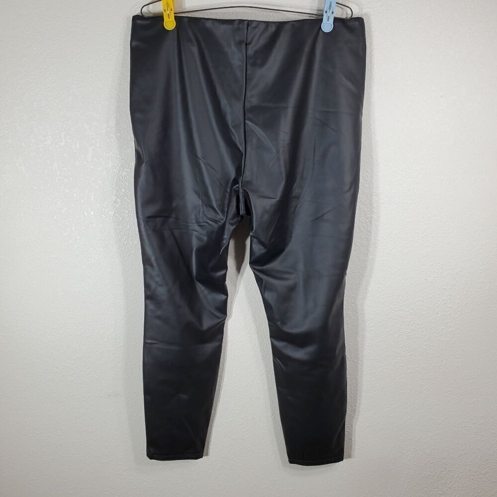 A New Day Womans XXL Shiny Black Faux Leather Leggings Polyester Spandex Blend - Picture 2 of 5